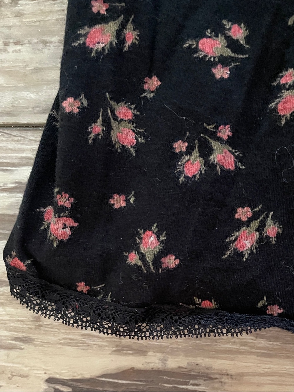 Lauren Ralph Lauren Ditsy Floral Mini Dress with Lace Detail - Picture 7 of 9